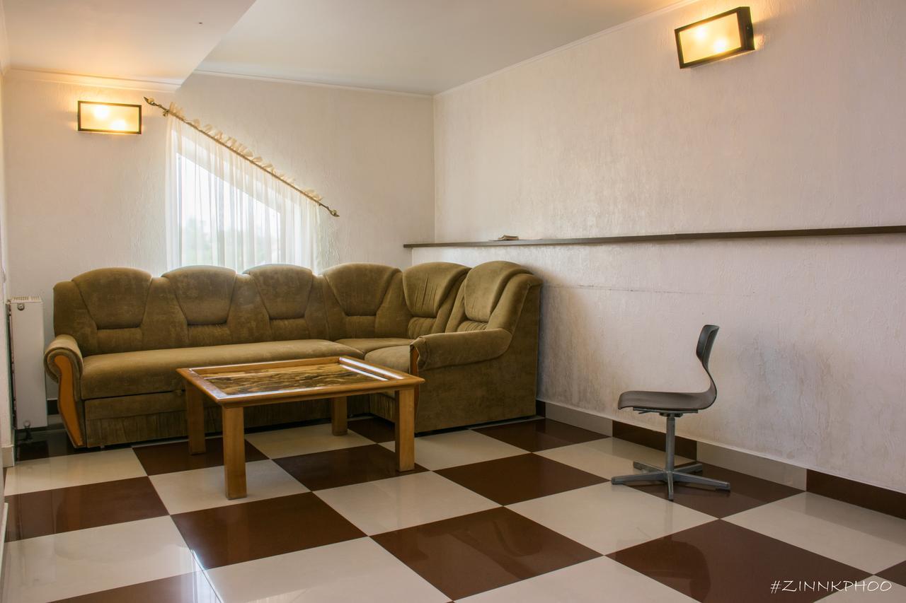 Kedem Hotel Lipiny Esterno foto