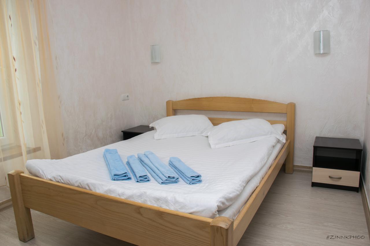 Kedem Hotel Lipiny Esterno foto